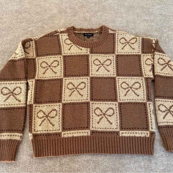 Blu Pepper Brown and Cream Bow Knit Sweater - Picture 3 of 4